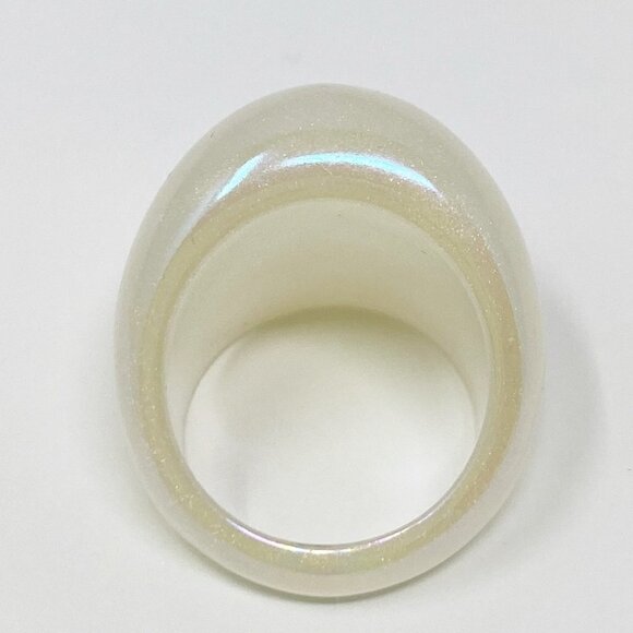Acrylic Resin Bubble Ring Chunky Cool White - Picture 3 of 5